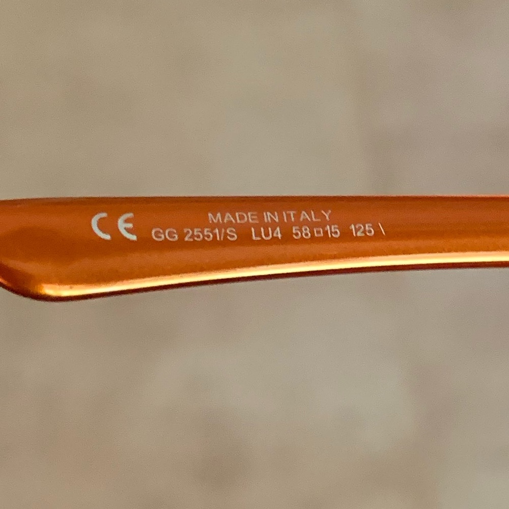 Brand new Gucci sunglasses! - Picture 5 of 12